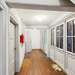 Modern Trifft Altbau, Zentrale An Der Kaiserstrasse, Naehe Frankfurt